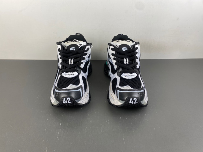 BLCG Runner Lighted Sneaker 853225-WRNLD-0120