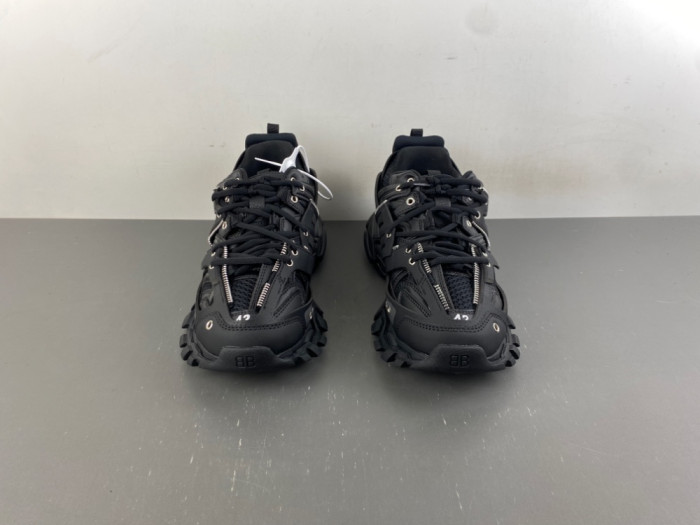 BLCG Track Trainer 542023-w3ad3 2350