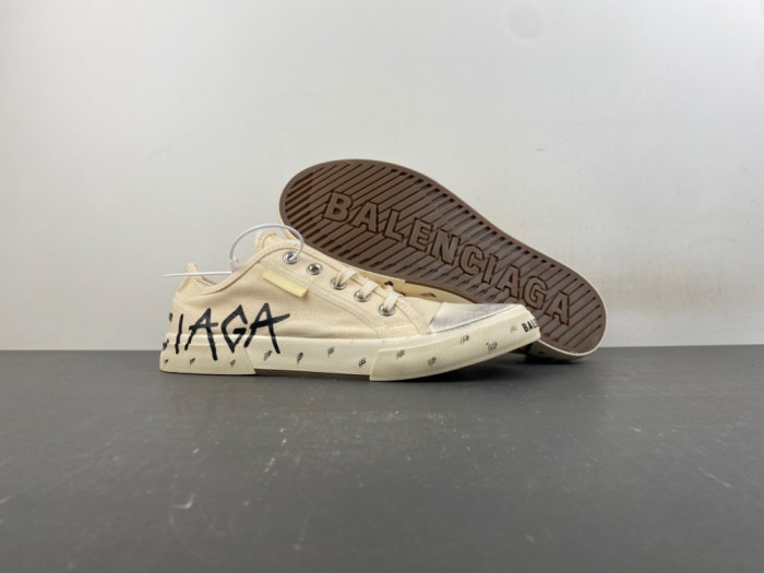 BLCG Paris Low 688754 W3RR5 9010