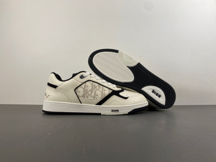 D10R B27 Sneaker