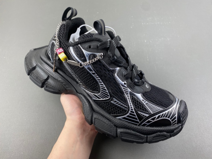 BLCG 3XL SNEAKER 734734 W3XCN 1000