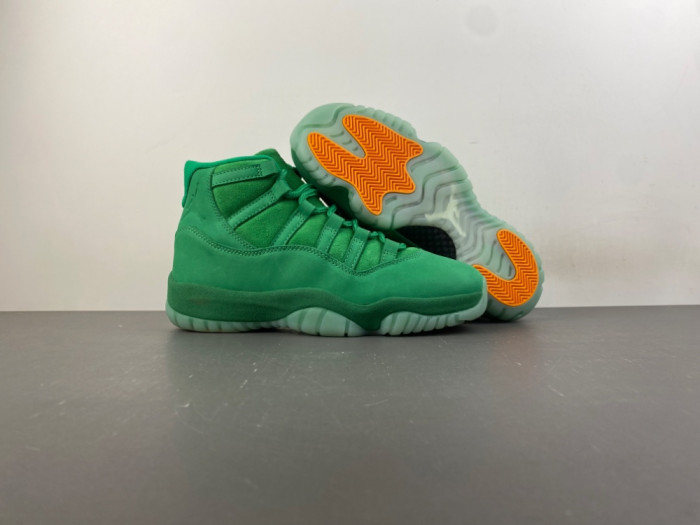 Air Jordan 11 Retro Green Screen Monstars lQ5700-900