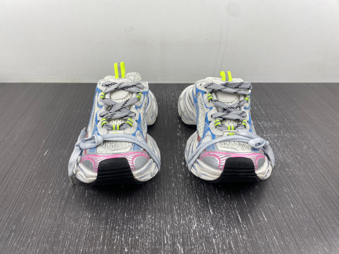 BLCG 3XL SNEAKER 742682W2XL1 2032