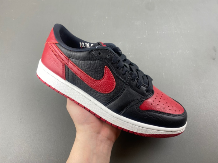 Air Jordan 1 Retro Low OG Banned IW6276-001