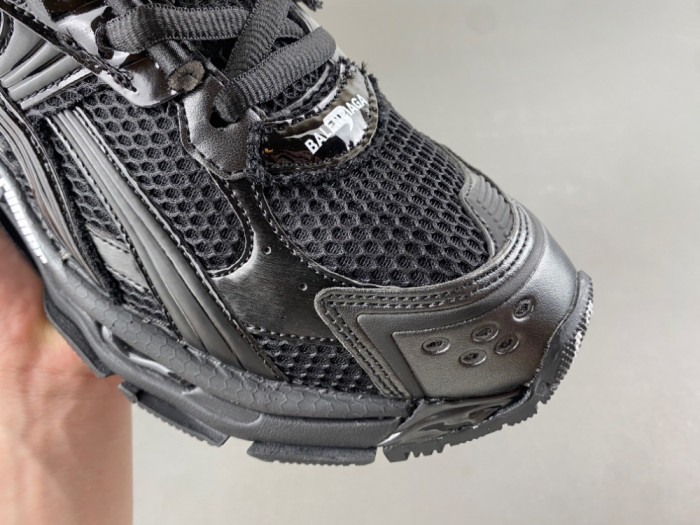 BLCG Runner Lighted Sneaker 853225 WRNLD 1000
