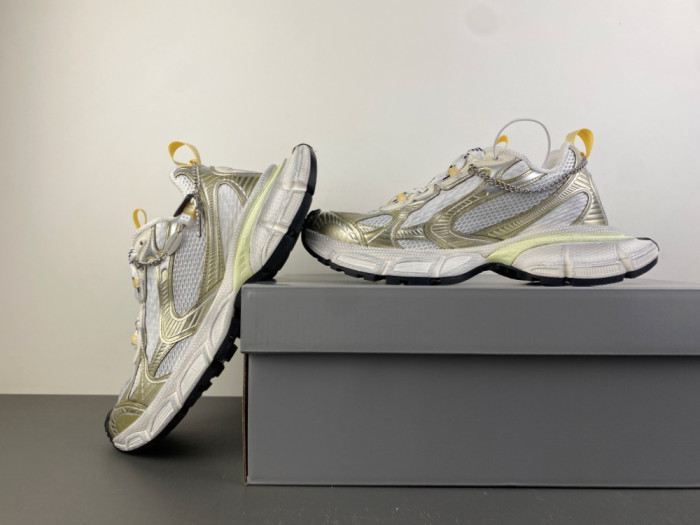 BLCG 3XL SNEAKER 734734 W3XCN 9711
