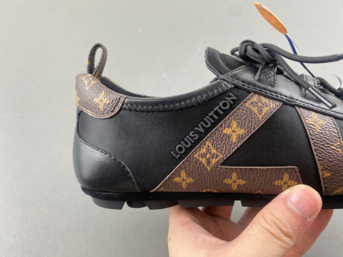 Lou1su1tt Sneaker
