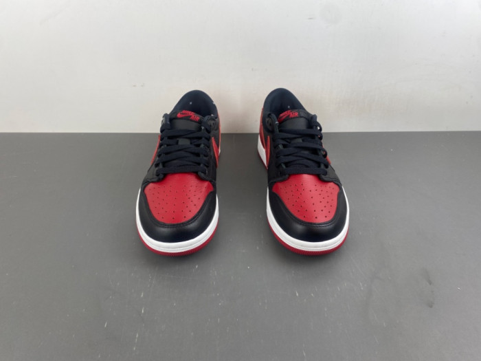 Air Jordan 1 Retro Low OG Banned IW6276-001