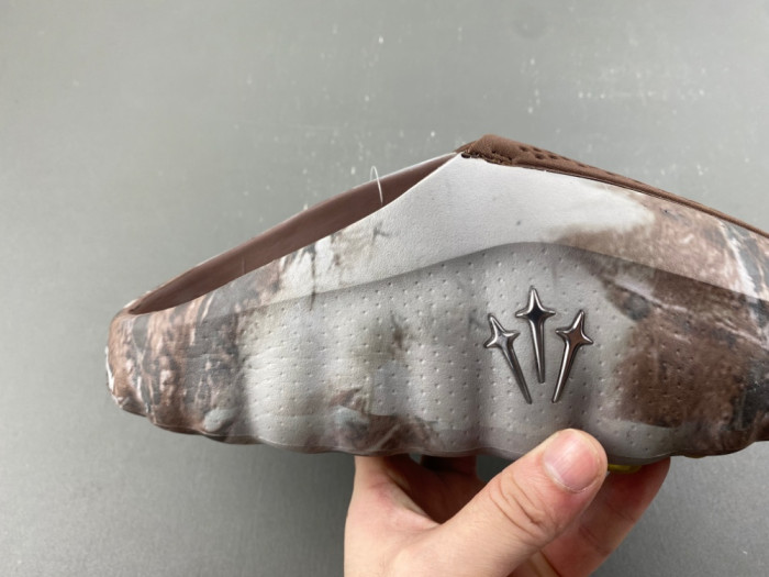 Drake Nocta x Nike Mind 001 Slide Bronze HY5028-500