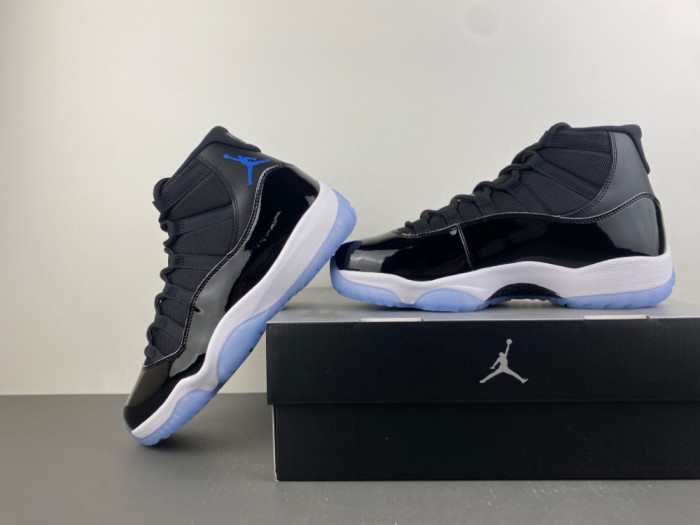 Air Jordan 11 Retro Space Jam (2026) CT8012-900
