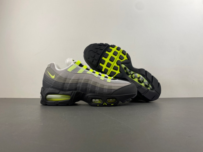 Nike Air Max 95 OG Big Bubble Neon (2025) HM4740-001