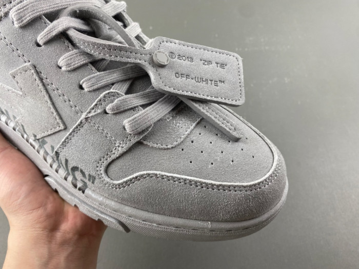 OFW SNEAKER