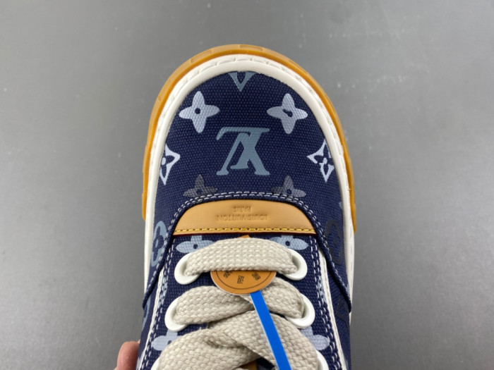 Lou1su1tt Tilted Sneaker