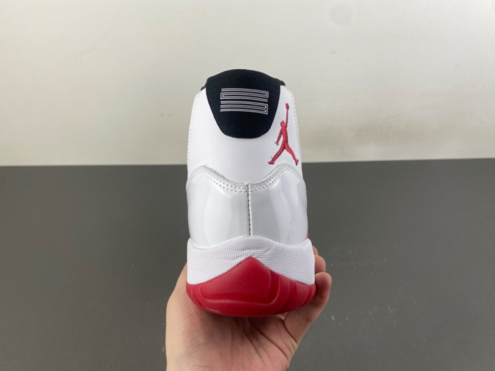 Air Jordan 11 white and red CT8012-160