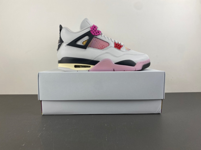 Air Jordan 4 Retro Comic JA1135-100
