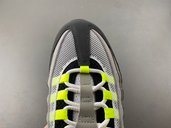 Nike Air Max 95 OG Big Bubble Neon (2025) HM4740-001