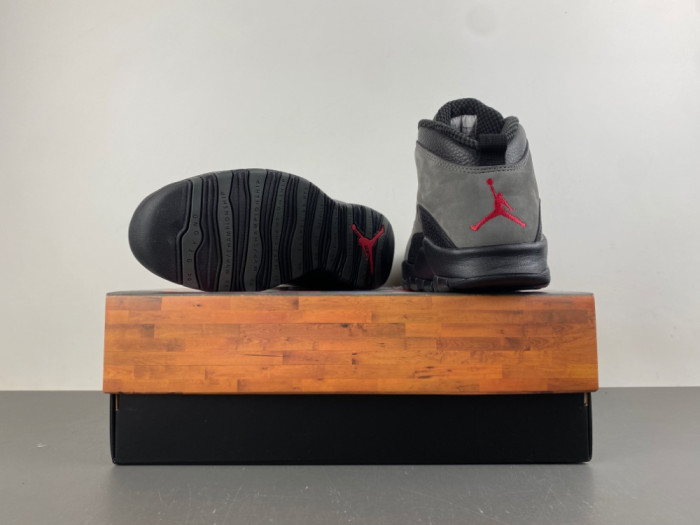 Air Jordan 10 Retro Shadow (2025) HJ6779-001
