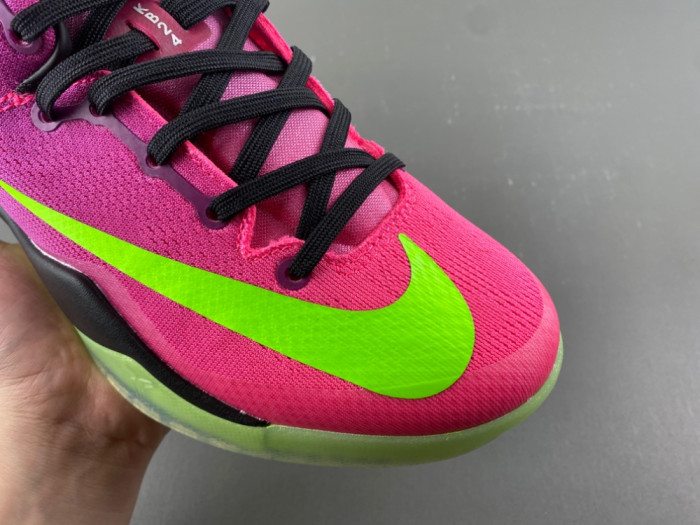 Nike Kobe 8 Protro Mambacurial IO6253-500