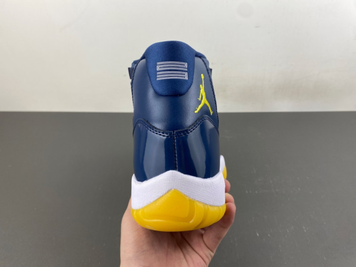 Air Jordan 11 Retro Low Midnight Navy AT7802-115