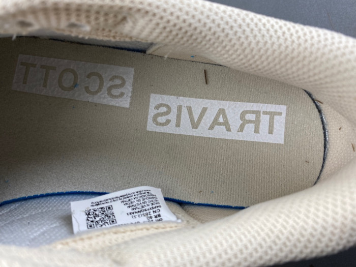 Air Jordan 1 Retro Low OG SP Travis Scott Shy Pink IQ7604-100