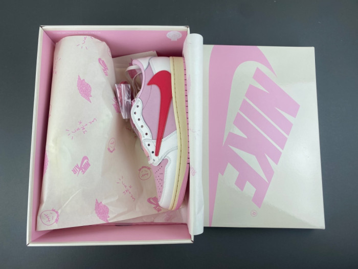 Travis Scott × Air Jordan 1 Low "Shy Pink"IQ7604-101