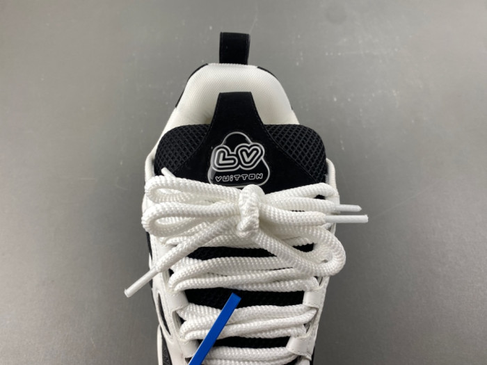 Lou1su1tt Skate Sneaker