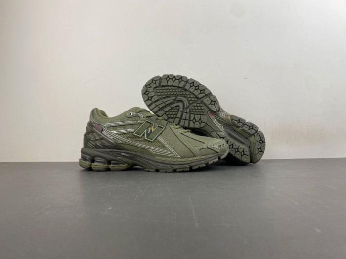 n3w Ba1an*e 1906r primaloft dark olivine silver metallic u1906rog
