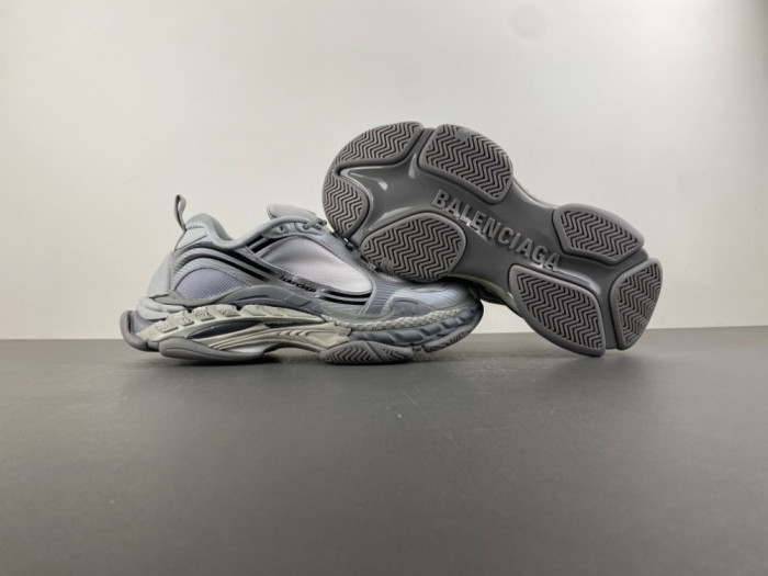 BLCG Sneaker Triple.s.2 865849 WTYR2G 1800