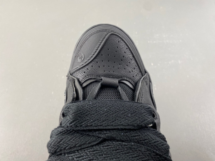 Lanu1n sneakers
