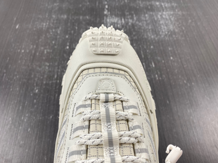 M0nc1er trailgrip gtx sneakers
