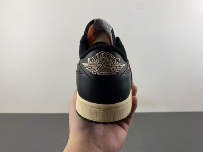 Travis Scott x Air Jordan 1 Retro Low OG Pale Vanilla DM7866-201