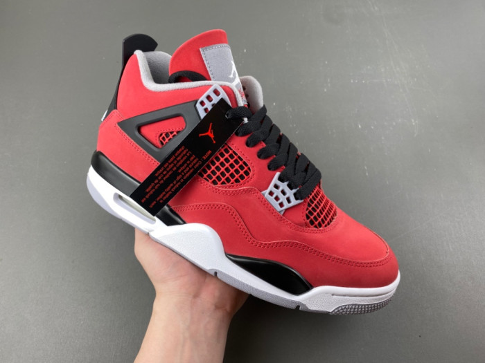 Air Jordan 4 Retro Toro Bravo (2026) FQ8138-600