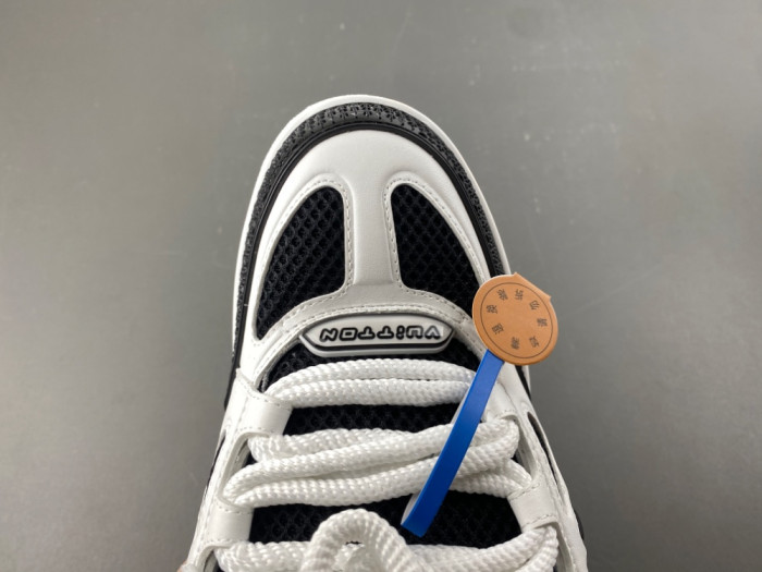 Lou1su1tt Skate Sneaker