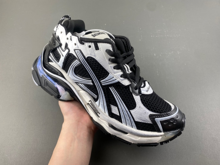 BLCG Runner Lighted Sneaker 853225-WRNLD-0120