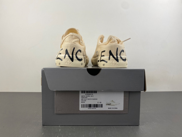 BLCG Paris Low 688754 W3RR5 9010