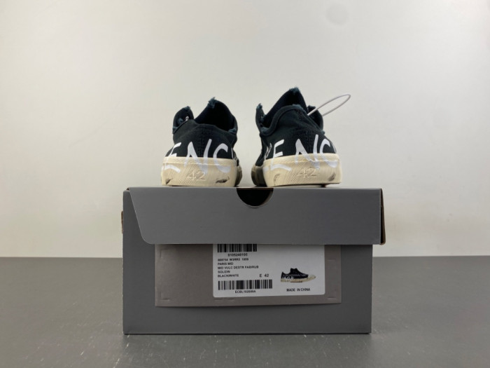 BLCG Paris Low 688754 W3RR5 1099