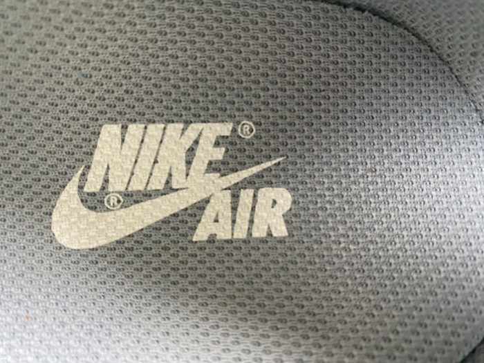 Travis Scott x Air Jordan 1 Low "Medium Olive"HQ2004-400