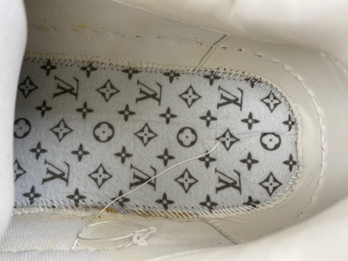 Lou1su1tt Tilted Sneaker