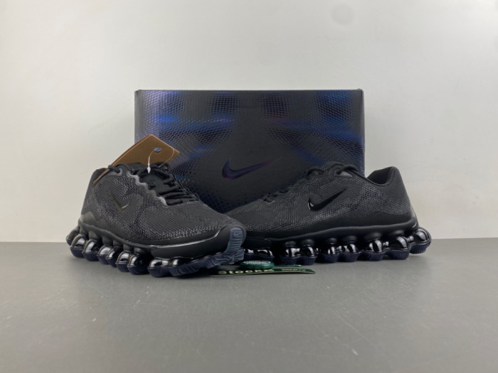 Nike Air Liquid Max Triple Black IQ7634-003