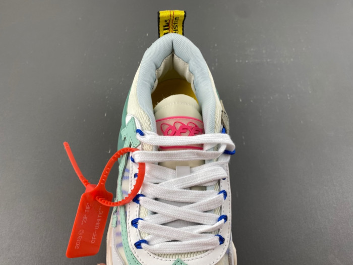 OFW C/O ODSY-1000 SNEAKER