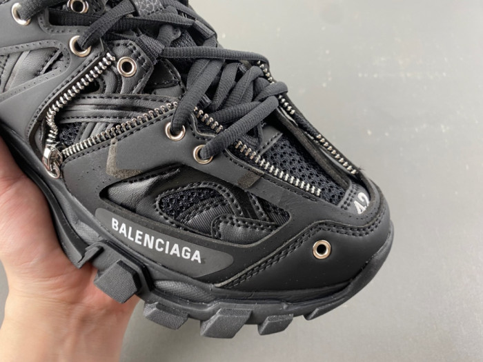 BLCG Track Trainer 542023-w3ad3 2350