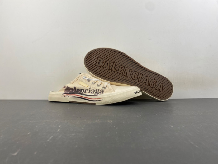 blcg wmns Gr*ffiti paris mule 