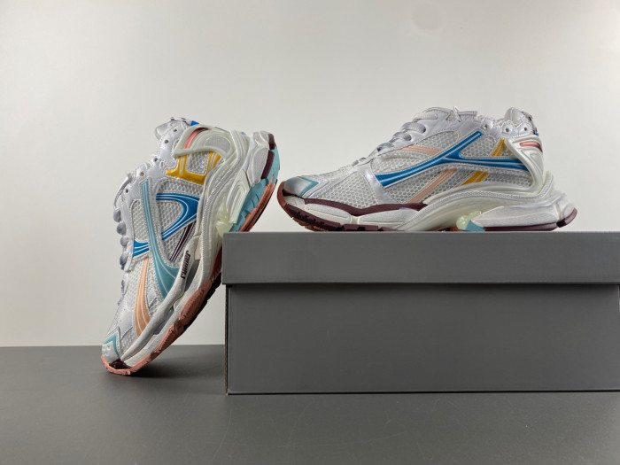 BLCG PHANTOM SNEAKER 772774-W3RNY-0326