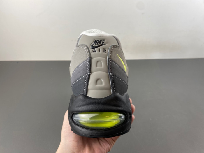 Nike Air Max 95 OG Big Bubble Neon (2025) HM4740-001