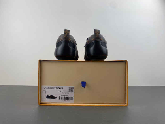 Lou1su1tt Sneaker