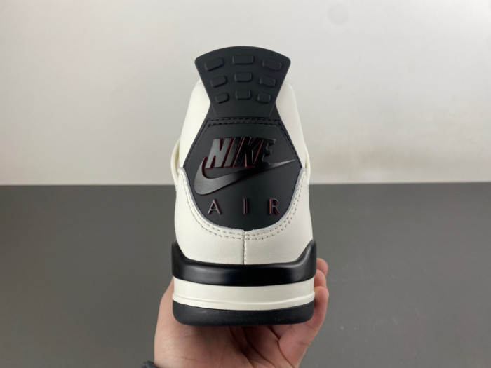 Air Jordan 4 Retro OG Flight Club IM4002-100