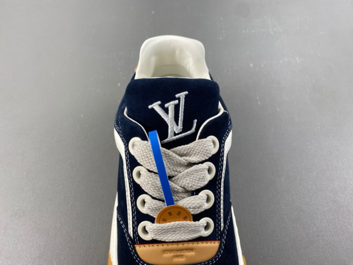 Lou1su1tt Tilted Sneaker