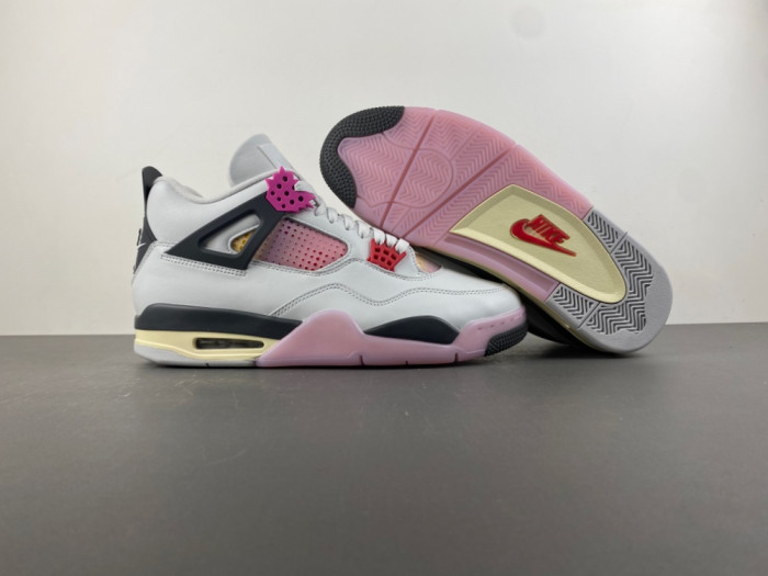 Air Jordan 4 Retro Comic JA1135-100