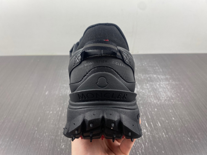 M0nc1er trailgrip gtx sneakers