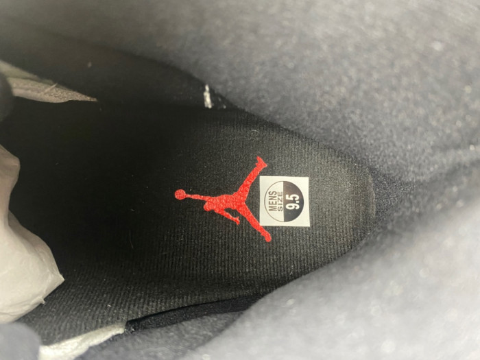 Air Jordan 11 white and red CT8012-160